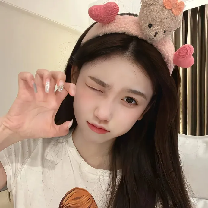 一线女星隐婚生子传闻，后援会发声明，短时间内引热议